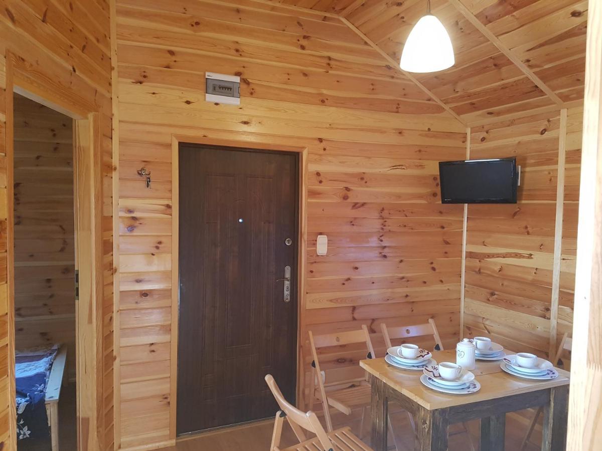 Domki Letniskowe Poranek Jezierzany Esterno foto