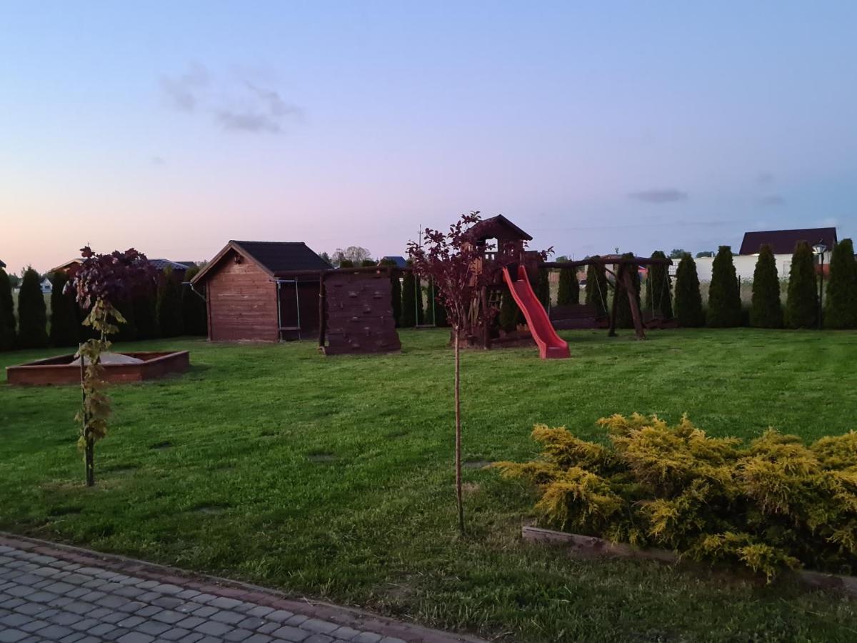 Domki Letniskowe Poranek Jezierzany Esterno foto